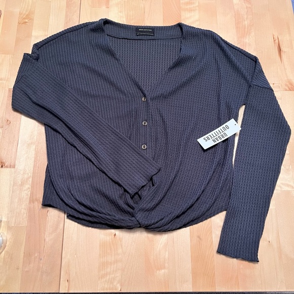 NWT Urban Outfitters Cropped Cardigan Sweater - Picture 6 of 9